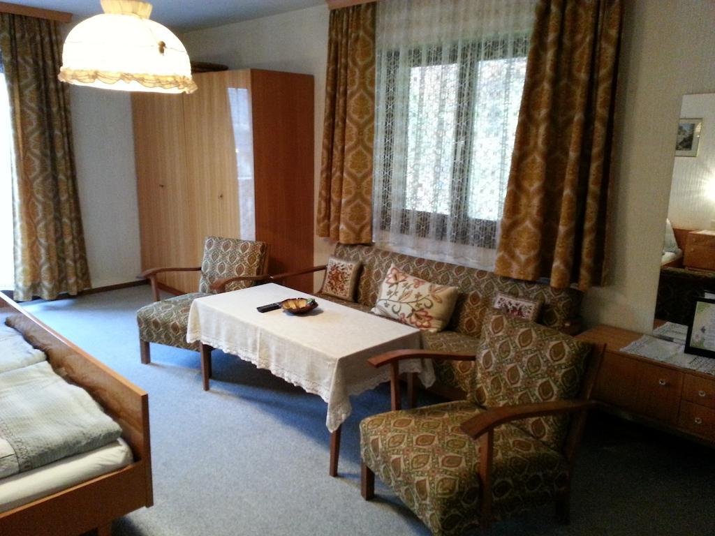 Haus Chorinskyklause Apartman Bad Goisern Kültér fotó
